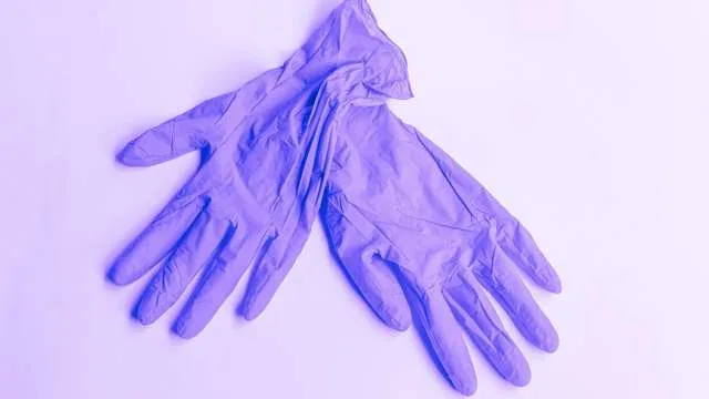 Dreaming of Gloves