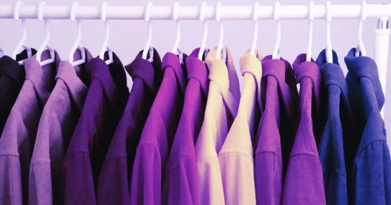 Clothing Colors in Dreams